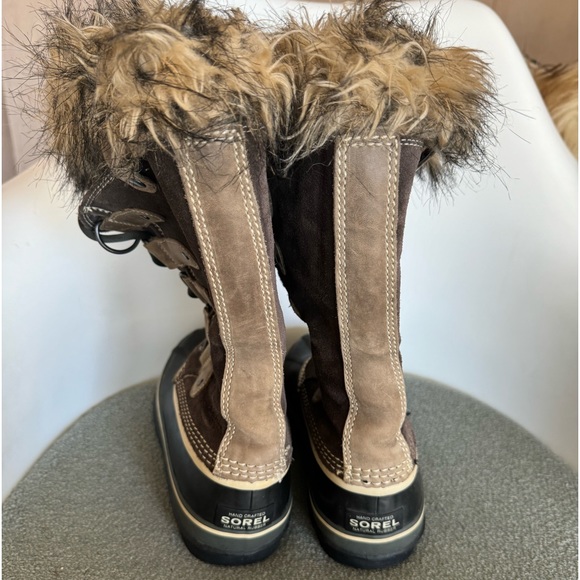 Sorel Joan of Arctic black and Gray Snow Boot - Picture 5 of 8